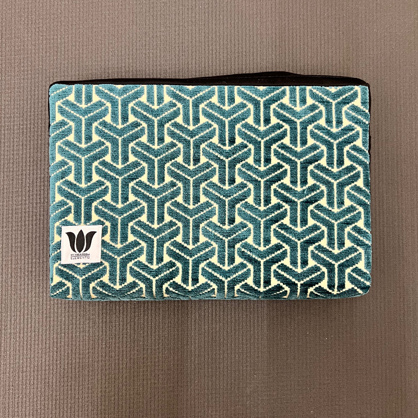 Covered Yoga Block | Turquois Modern