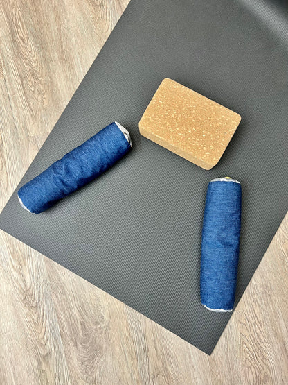 Mini yoga bolster in durable fabric, dark blue fabric. Cushion and support the body in the practice of yoga and meditation.Removeable cover. Made in Canada by My Yoga Room Elements